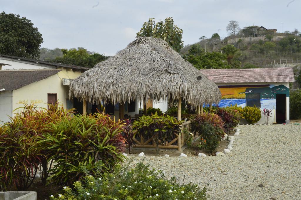 Montanita Garden Hostal Montañita Exterior foto